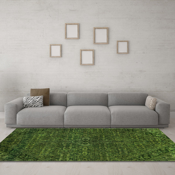 Machine Washable Abstract Green Modern Area Rugs in a Living Room,, wshabs2843grn