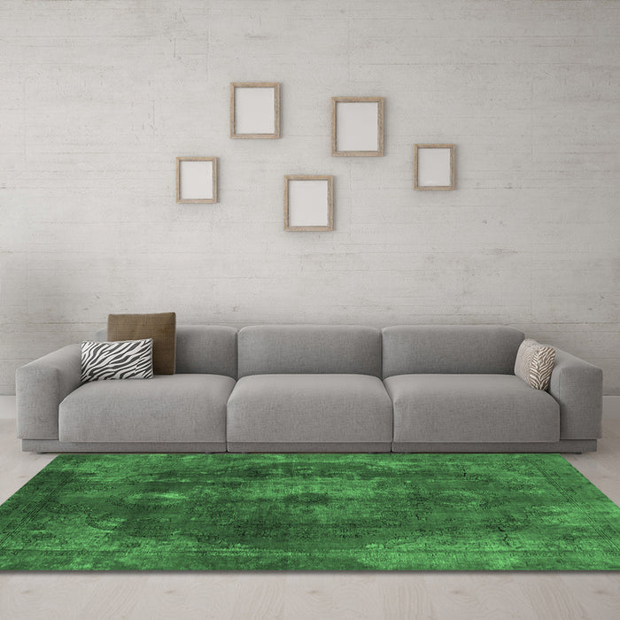 Machine Washable Abstract Emerald Green Modern Area Rugs in a Living Room,, wshabs2850emgrn