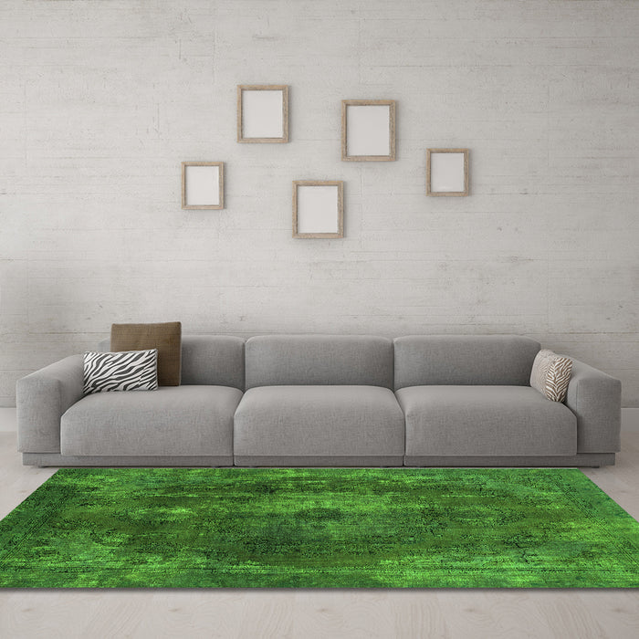 Machine Washable Abstract Green Modern Area Rugs in a Living Room,, wshabs2850grn