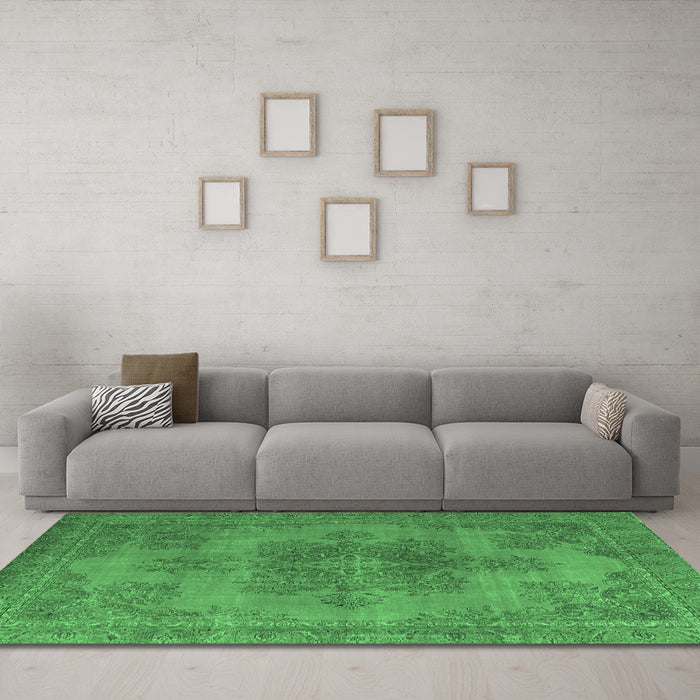 Machine Washable Abstract Emerald Green Modern Area Rugs in a Living Room,, wshabs2851emgrn