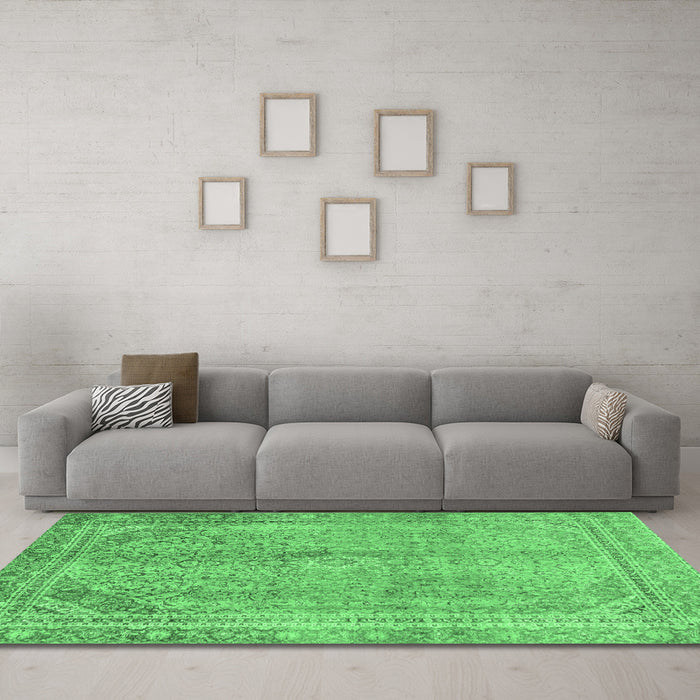 Machine Washable Abstract Emerald Green Modern Area Rugs in a Living Room,, wshabs2852emgrn