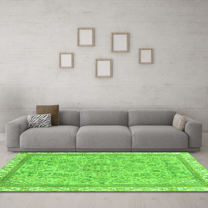 Machine Washable Abstract Green Modern Area Rugs in a Living Room,, wshabs2855grn