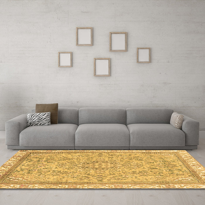 Machine Washable Abstract Brown Modern Rug in a Living Room,, wshabs2855brn