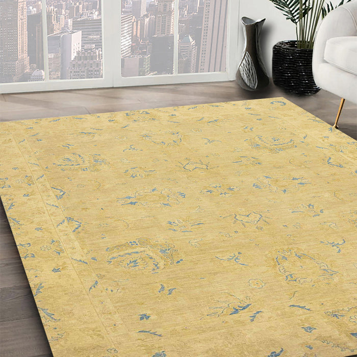 Machine Washable Abstract Yellow Rug in a Family Room, wshabs2856