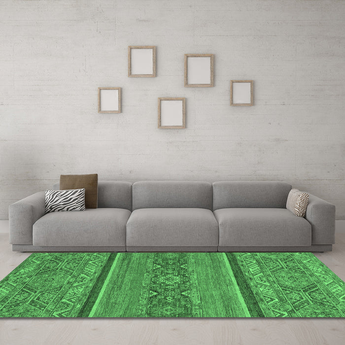 Machine Washable Abstract Emerald Green Modern Area Rugs in a Living Room,, wshabs2862emgrn