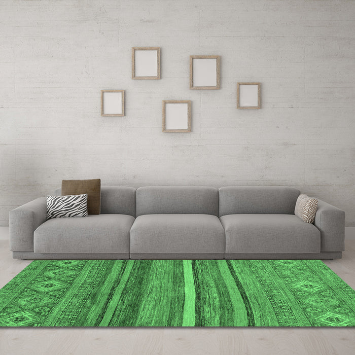 Machine Washable Abstract Emerald Green Modern Area Rugs in a Living Room,, wshabs2863emgrn