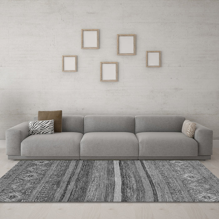 Machine Washable Abstract Gray Modern Rug in a Living Room,, wshabs2863gry