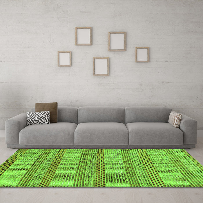 Machine Washable Oriental Green Modern Area Rugs in a Living Room,, wshabs286grn