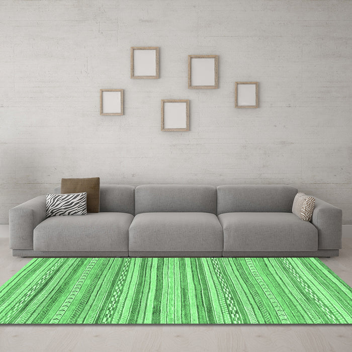 Machine Washable Abstract Emerald Green Modern Area Rugs in a Living Room,, wshabs2873emgrn