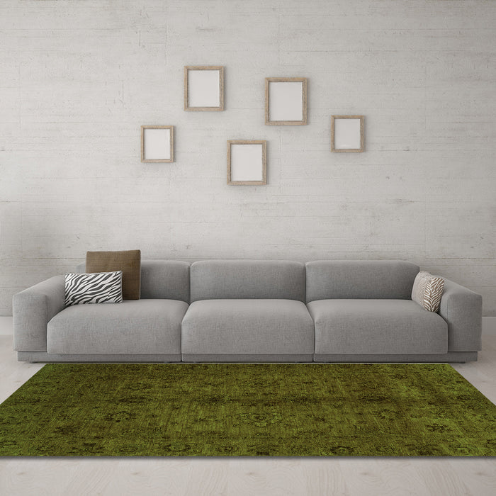 Machine Washable Abstract Green Modern Area Rugs in a Living Room,, wshabs2882grn