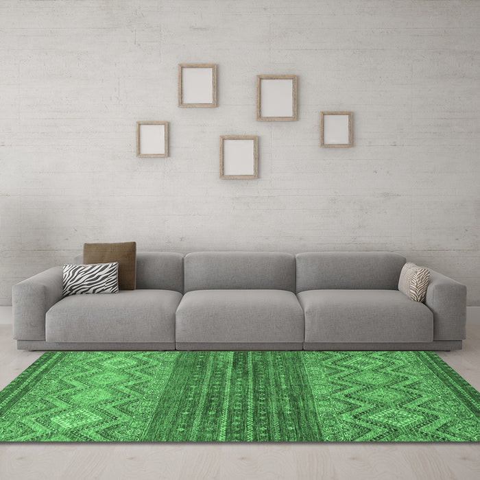 Machine Washable Abstract Emerald Green Modern Area Rugs in a Living Room,, wshabs2884emgrn