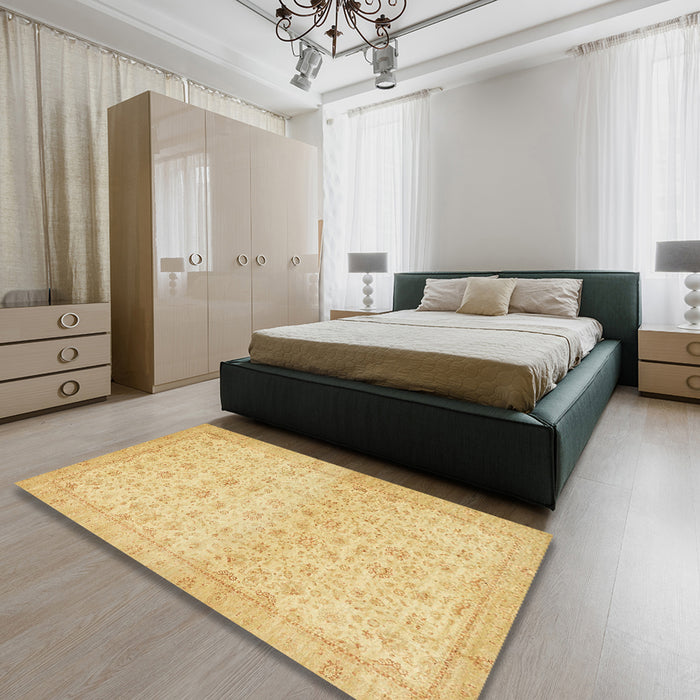 Machine Washable Abstract Chrome Gold Yellow Rug in a Bedroom, wshabs28