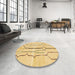Round Machine Washable Abstract Yellow Rug in a Office, wshabs2905