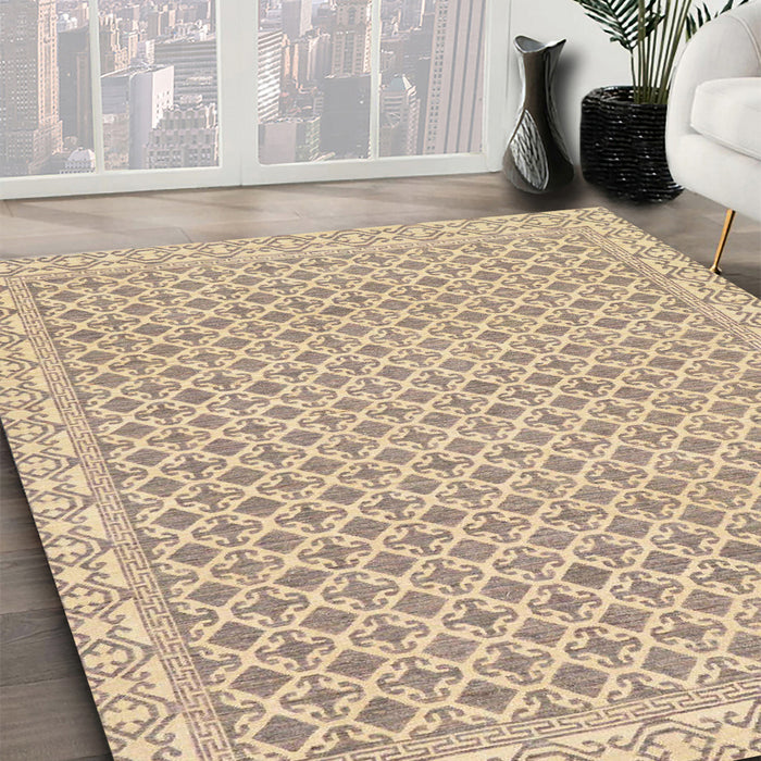 Abstract Camel Brown Oriental Rug in Family Room, abs292
