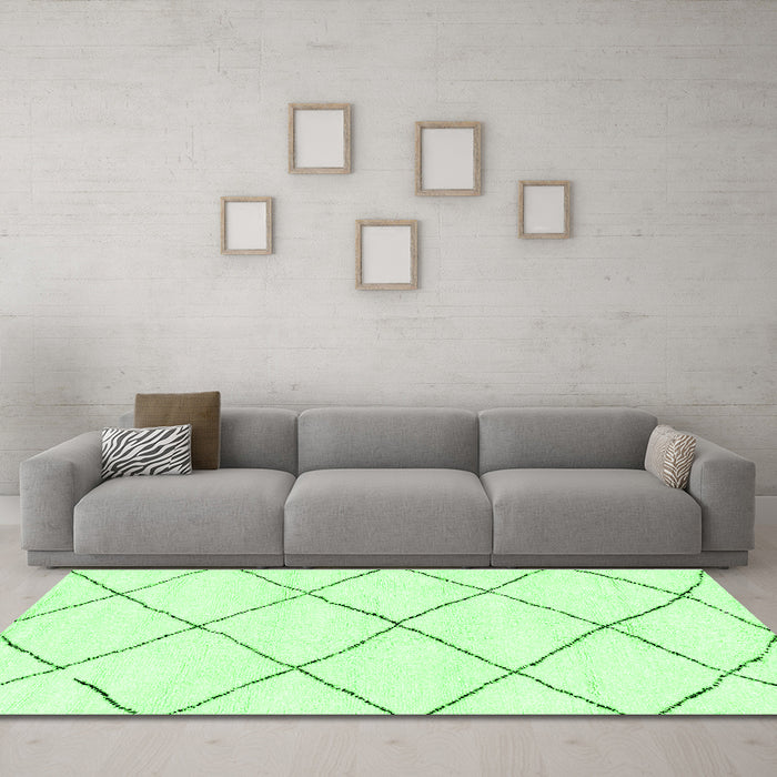 Machine Washable Solid Green Modern Area Rugs in a Living Room,, wshabs2938grn
