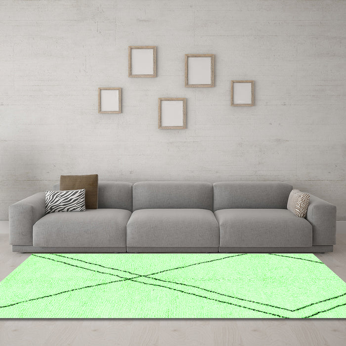 Machine Washable Solid Green Modern Area Rugs in a Living Room,, wshabs2939grn