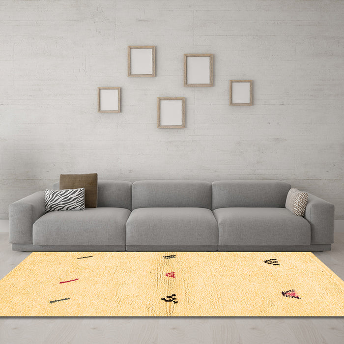 Machine Washable Solid Brown Modern Rug in a Living Room,, wshabs2941brn