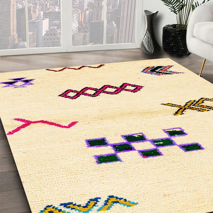 Abstract Brown Solid Rug in Family Room, abs2943