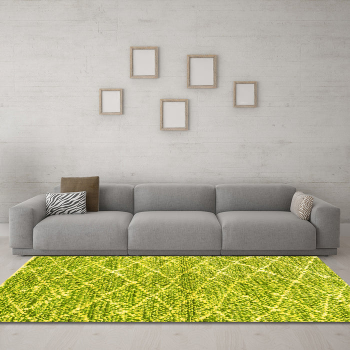 Machine Washable Abstract Yellow Modern Rug in a Living Room, wshabs2944yw