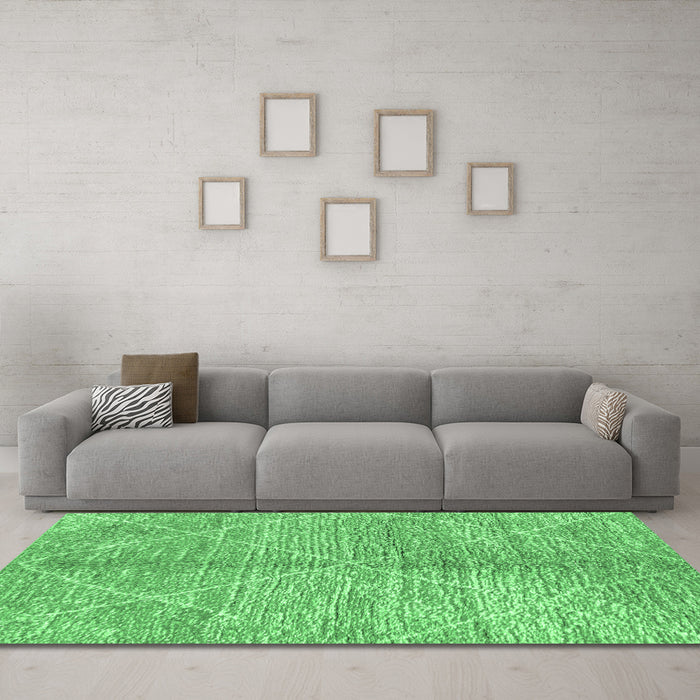 Machine Washable Abstract Emerald Green Modern Area Rugs in a Living Room,, wshabs2954emgrn