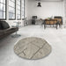 Round Machine Washable Abstract Gold Rug in a Office, wshabs2955