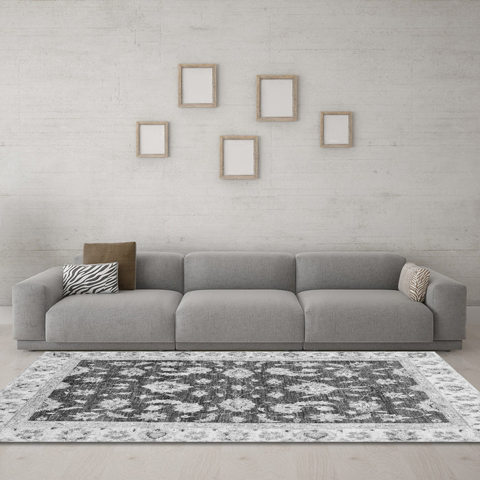 Machine Washable Oriental Gray Traditional Rug in a Living Room,, wshabs2961gry