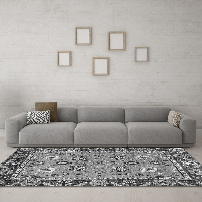 Machine Washable Oriental Gray Traditional Rug in a Living Room,, wshabs2962gry