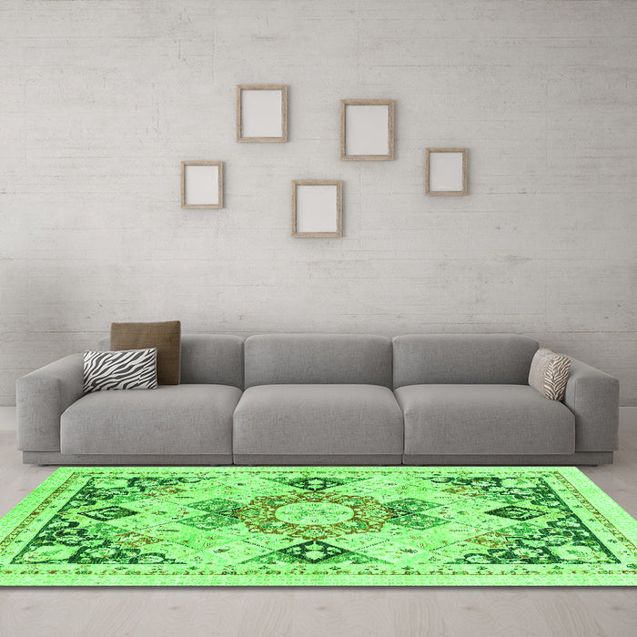 Machine Washable Abstract Green Modern Area Rugs in a Living Room,, wshabs2968grn