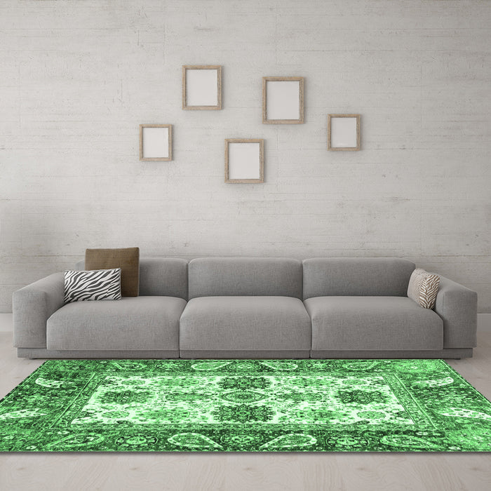 Machine Washable Abstract Emerald Green Modern Area Rugs in a Living Room,, wshabs2977emgrn
