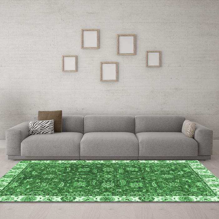 Machine Washable Abstract Emerald Green Modern Area Rugs in a Living Room,, wshabs2982emgrn