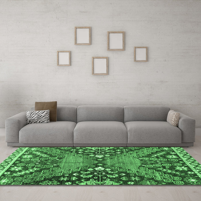 Machine Washable Abstract Emerald Green Modern Area Rugs in a Living Room,, wshabs2984emgrn