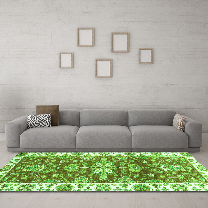 Machine Washable Abstract Green Modern Area Rugs in a Living Room,, wshabs2985grn
