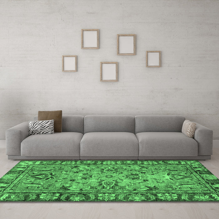 Machine Washable Abstract Emerald Green Modern Area Rugs in a Living Room,, wshabs2992emgrn