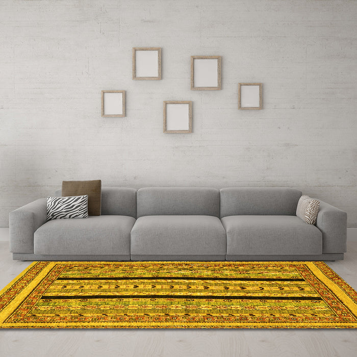 Machine Washable Abstract Yellow Modern Rug in a Living Room, wshabs2997yw