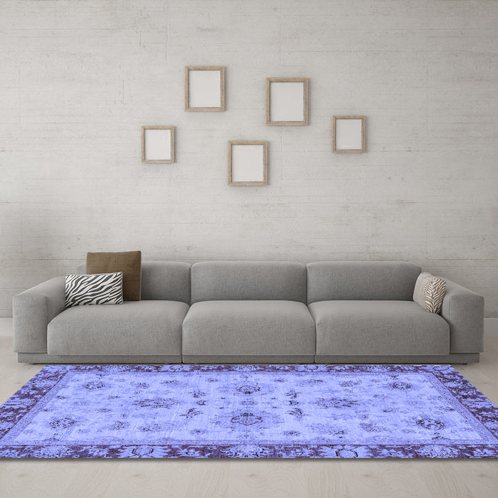 Machine Washable Oriental Blue Traditional Rug in a Living Room, wshabs2998blu