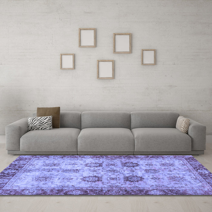 Machine Washable Oriental Blue Traditional Rug in a Living Room, wshabs3008blu