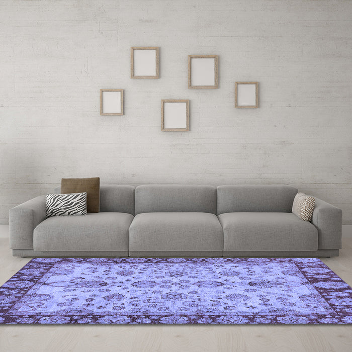 Machine Washable Oriental Blue Traditional Rug in a Living Room, wshabs3011blu