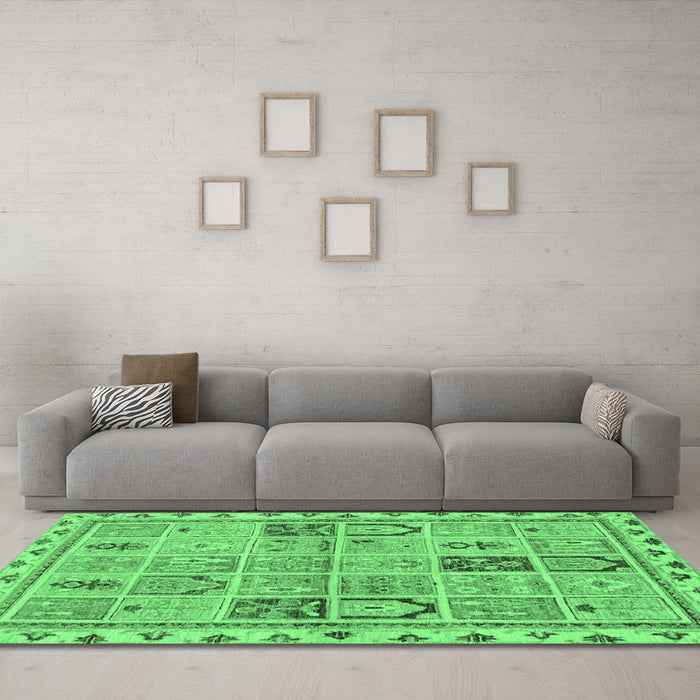 Machine Washable Abstract Emerald Green Modern Area Rugs in a Living Room,, wshabs3026emgrn