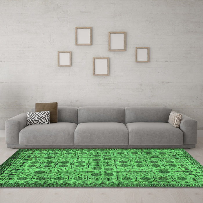 Machine Washable Southwestern Emerald Green Country Area Rugs in a Living Room,, wshabs302emgrn