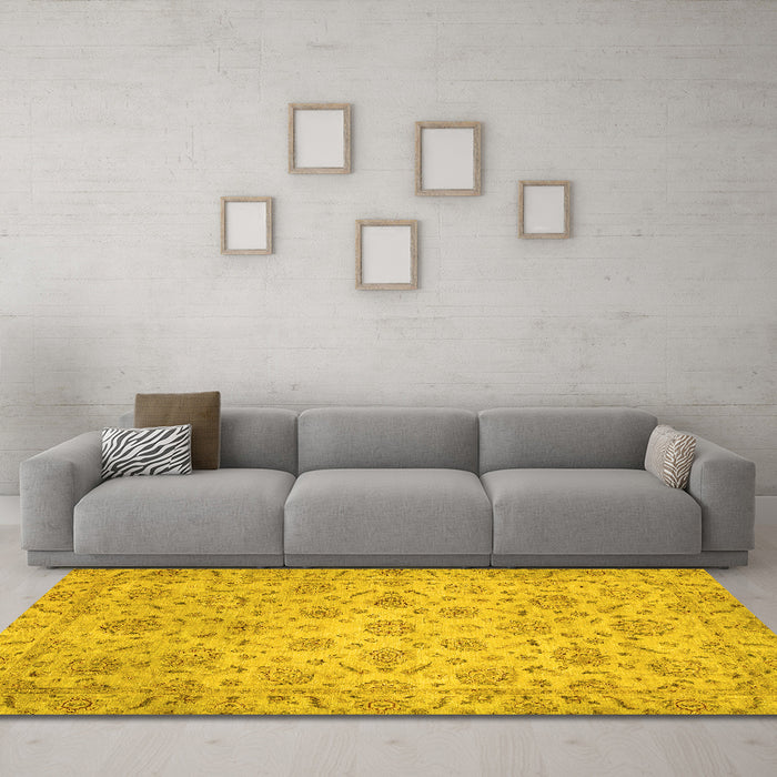 Machine Washable Abstract Yellow Modern Rug in a Living Room, wshabs3030yw
