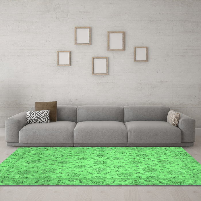 Machine Washable Abstract Emerald Green Modern Area Rugs in a Living Room,, wshabs3030emgrn