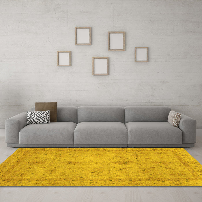 Machine Washable Abstract Yellow Modern Rug in a Living Room, wshabs3033yw