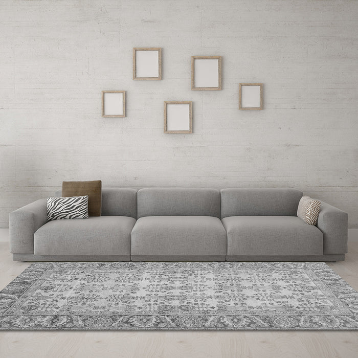 Machine Washable Abstract Gray Modern Rug in a Living Room,, wshabs3039gry