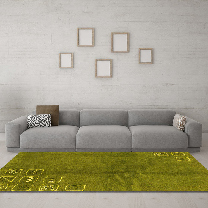 Machine Washable Abstract Yellow Modern Rug in a Living Room, wshabs3068yw