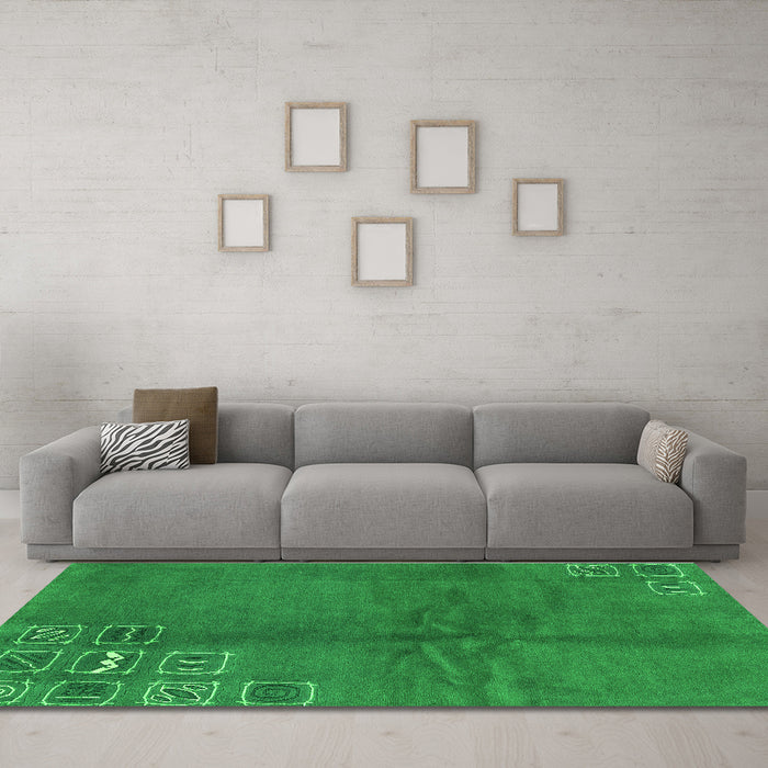Machine Washable Abstract Green Modern Area Rugs in a Living Room,, wshabs3068grn
