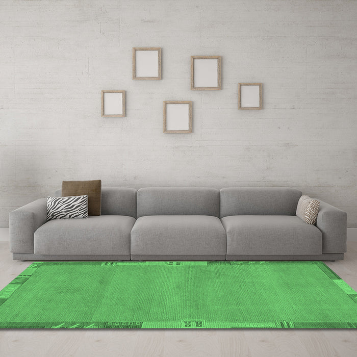Machine Washable Abstract Emerald Green Modern Area Rugs in a Living Room,, wshabs3078emgrn