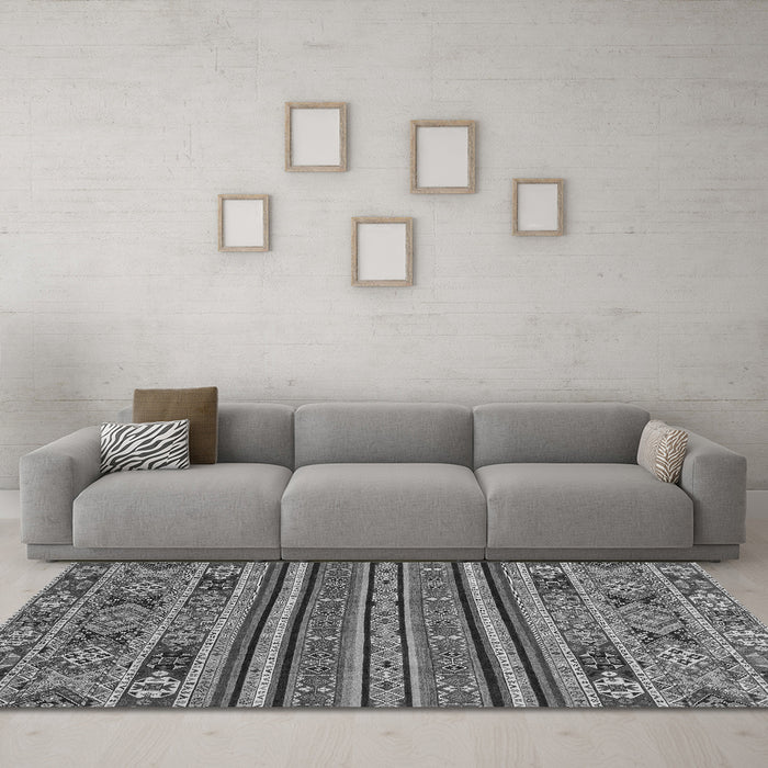 Machine Washable Abstract Gray Modern Rug in a Living Room,, wshabs3081gry