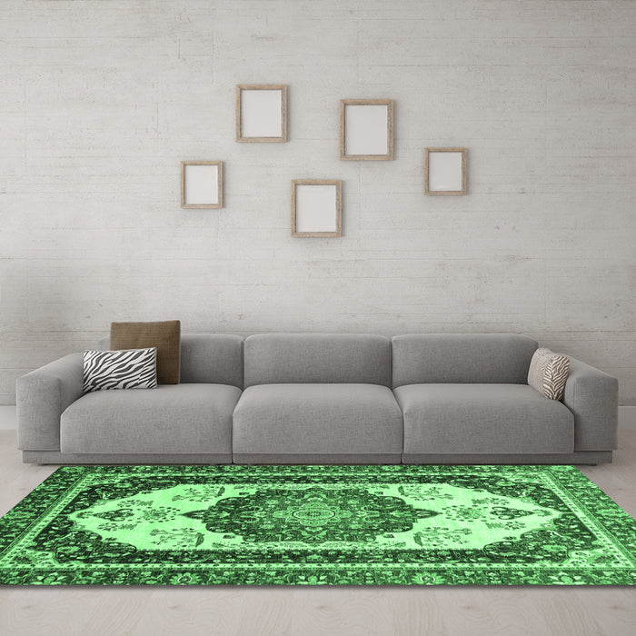 Machine Washable Abstract Emerald Green Modern Area Rugs in a Living Room,, wshabs3083emgrn