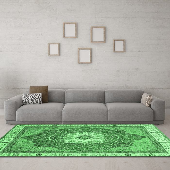 Machine Washable Abstract Emerald Green Modern Area Rugs in a Living Room,, wshabs3084emgrn