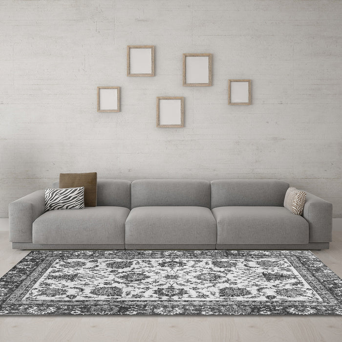Machine Washable Oriental Gray Traditional Rug in a Living Room,, wshabs3091gry